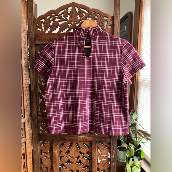 Modcloth plaid short sleeve top - Picture 3 of 7